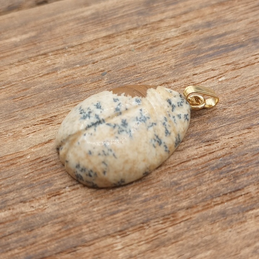 Jasper Precious Stone Beetle Pendant P245 - Picture 2 of 3